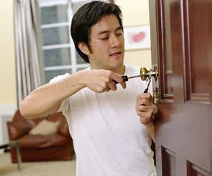 General Locksmith Store Miamisburg, OH 937-381-8080 - changing-locks